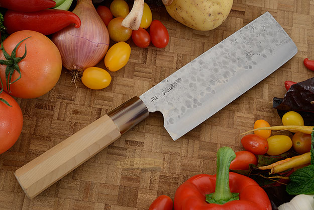 Maboroshi no Meito Vegetable Cleaver - Nakiri, Traditional with Finger Rest - 180mm (7 1/8 in.)