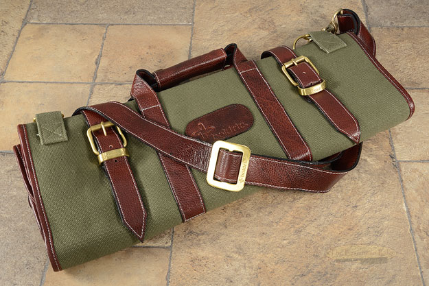 17 Slot Canvas Knife Bag with Leather Trim - Green (CK105)